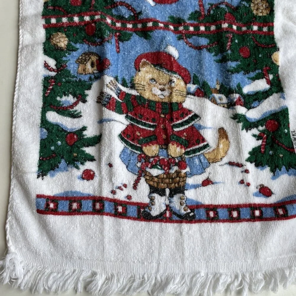 Vintage Christmas Classics Kitchen Towel Cat Kitten Anthropomorphic Set of 2